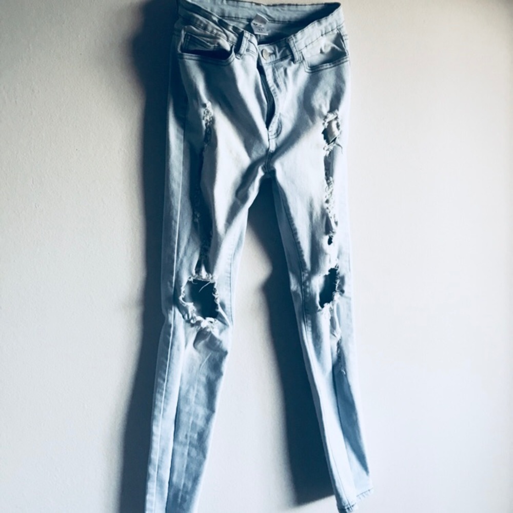 Fashion Nova Light Wash Jeans
